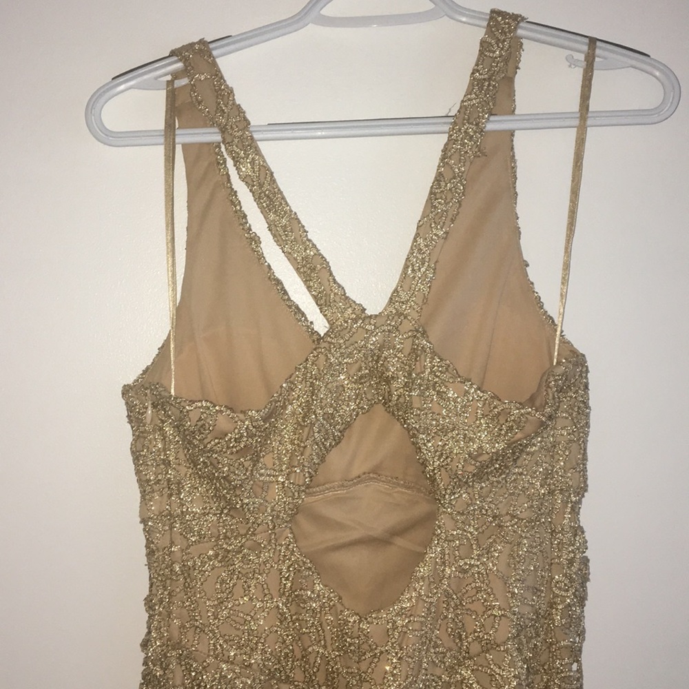 Dress - Picture 5 of 7